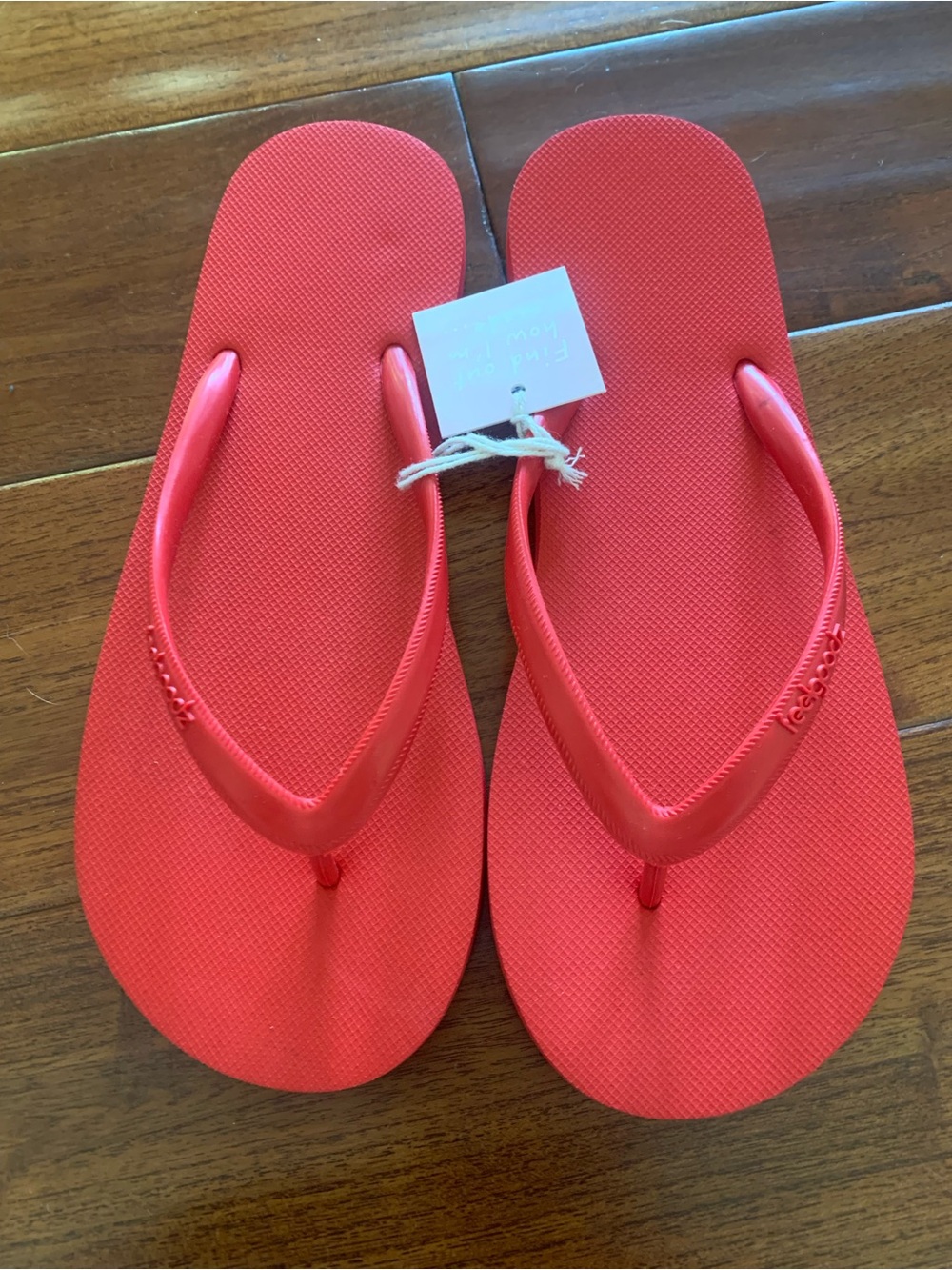 Feelgoodz Slimz Core RED Flip Flops NWT - US Women’s Size L (8/9) Rubber